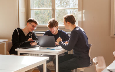 Projektarbeit im Fach Deutsch: Journalistische Entdeckungsreise in die Musikwelt